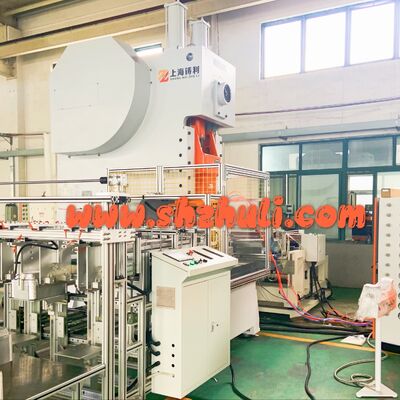 10T 18KW Foil Container Making Machine Mitsubishi PLC Control System 380V 50HZ 3 Phase Press
